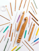Модное вязание крючком. Самоучитель нового поколения. Более 100 современных техник — фото, картинка — 6