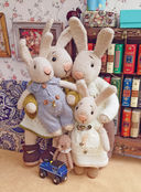 Вязаное счастье семейства Кроликовых. Больше чем амигурами + уникальные наряды на все случаи жизни — фото, картинка — 8
